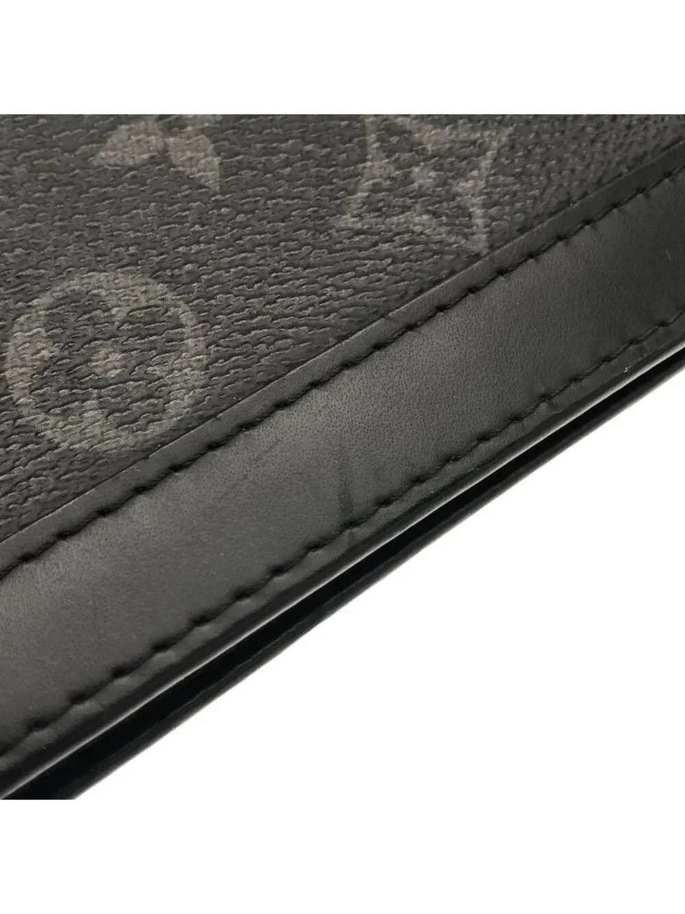 Louis Vuitton Monogram Eclipse Pochette Voyage MM